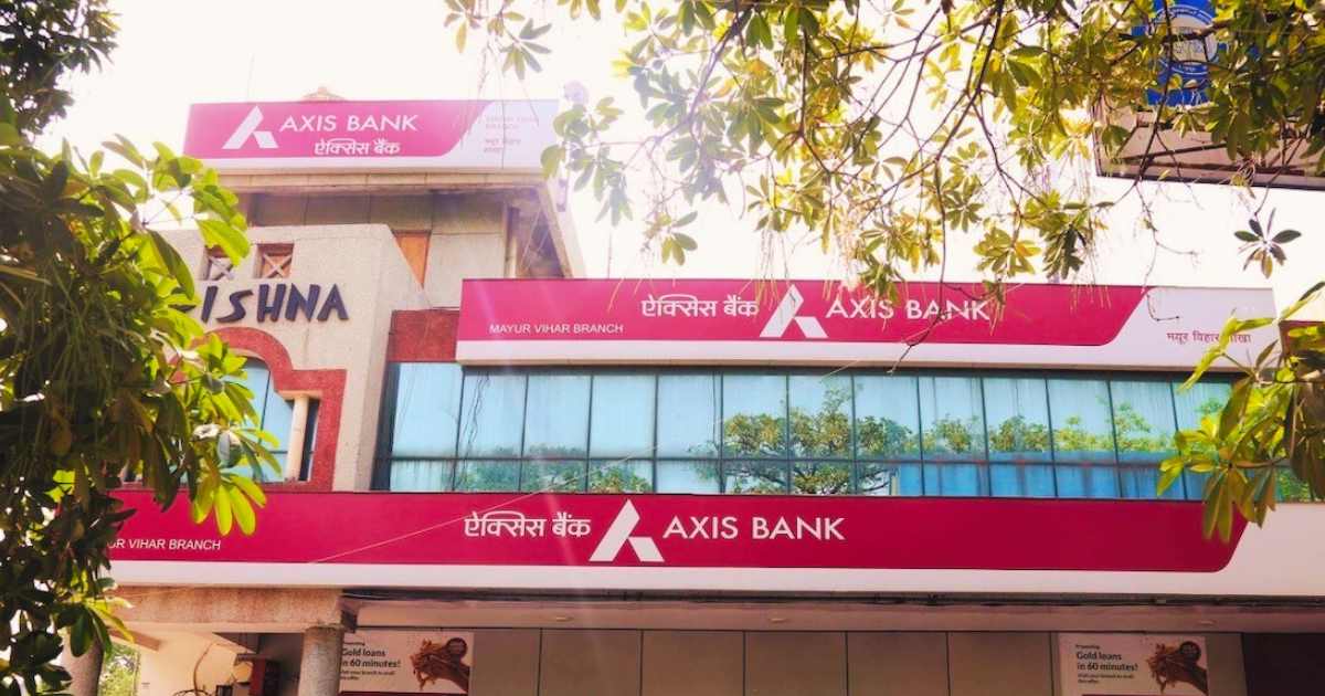 Axis Bank Partnership with Paytm
